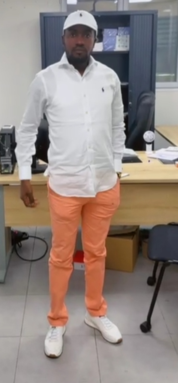 Yanis K. Africa, Fondateur